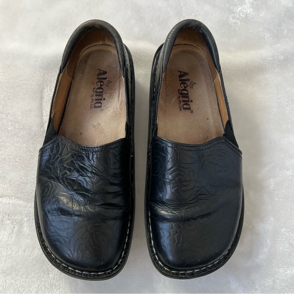 Alegria Shoes - Alegria Debra Black Leather Embossed Rose Professional Slip-on Shoes EU 38